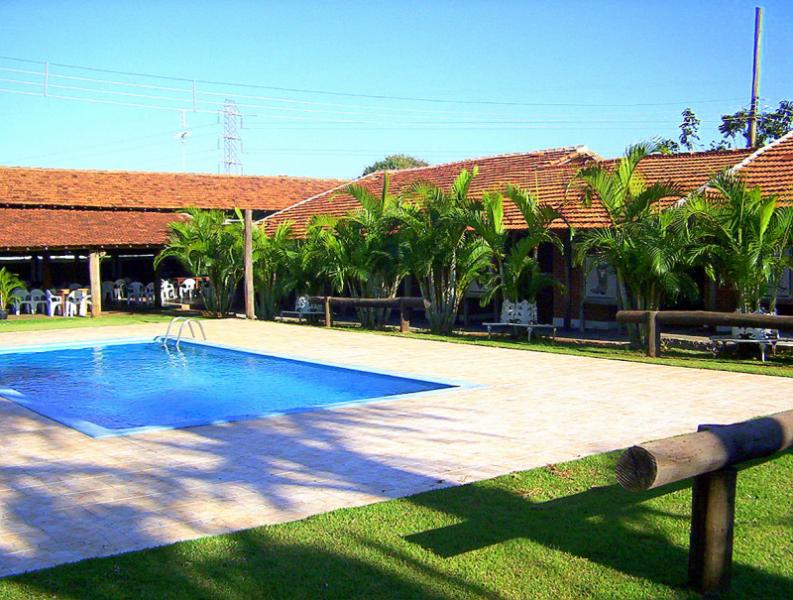 Rancho Pau Impé - Pousada & Camping