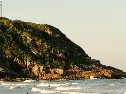 Farol das Conchas: Uma Visita Imperdível na Ilha do Mel