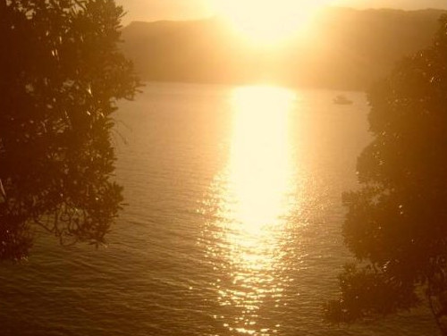 PÔR DO SOL NA PRAIA DA TABATINGA - 900 metros