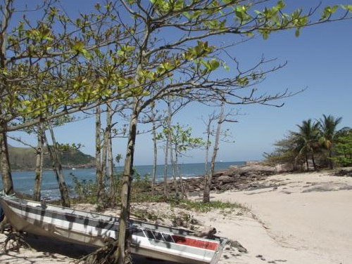 Caminhada na Praia de Calhetas