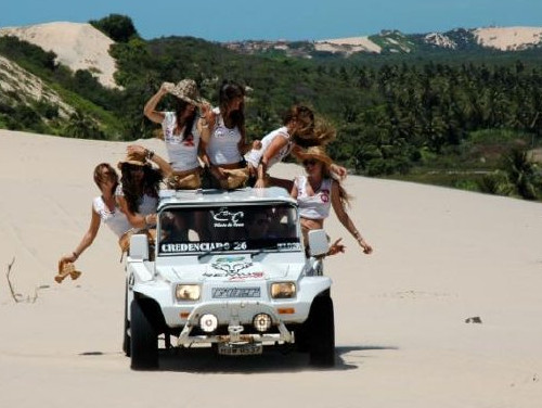 Passeios de Buggy nas Dunas em Canoa Quebrada