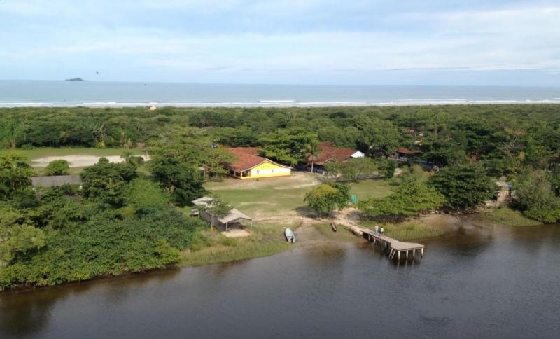 Escunas Lagamar e Pousada Ilha do Cardoso